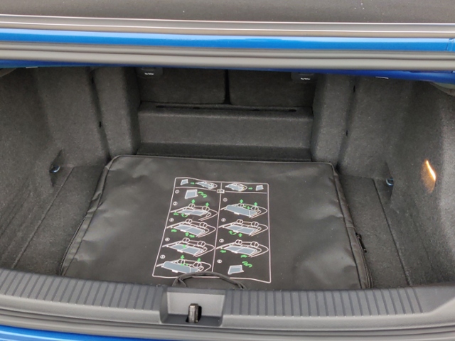 VW - T-Roc Cabriolet 1.5+TSI+R-LINE+LEDER+DC+APP+ACC+_10