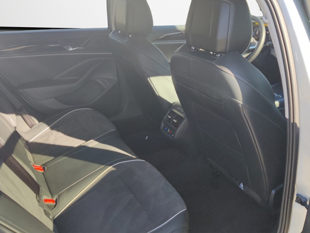 VW - Passat Variant 2.0+BUSINESS+IQ DRIVE+AHK+ACC+NAV_3