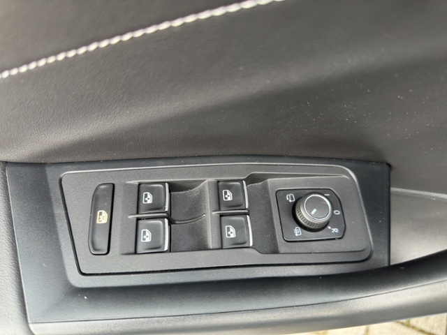 VW - T-Roc 1.5+DSG+STYLE+BLACK STYLE+MATRIX+IQ+_11