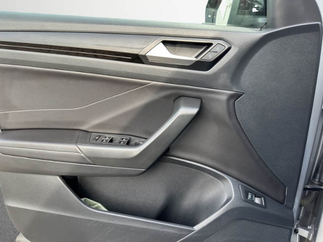 VW - T-Roc 1.5+DSG+STYLE+BLACK STYLE+MATRIX+IQ+_9