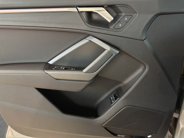 Audi - Q3 45+S-LINE+SONOS+MATRIX+OPTIK SCHWARZ+_7