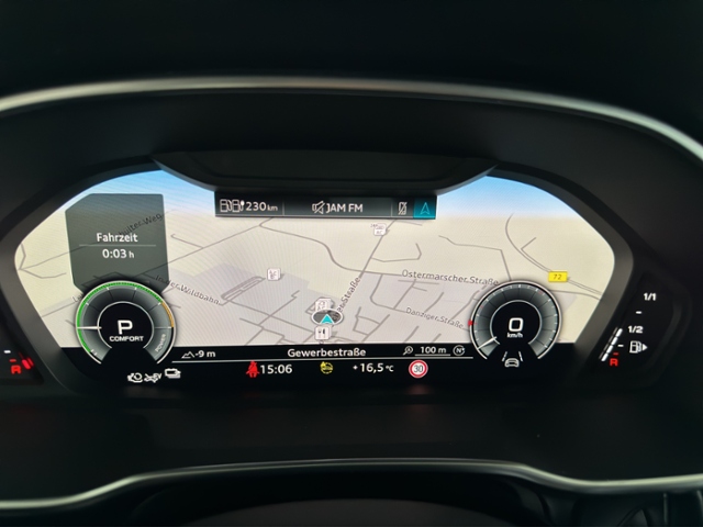 Audi - Q3 45+TFSI e+LED+MMI NAVI+KAMERA+_8