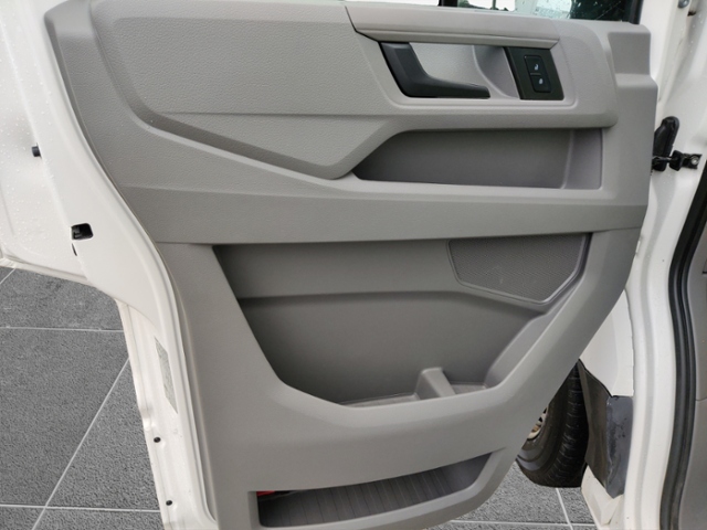 VW - Crafter Kasten 35+MITTEL+HOCH+AHK+FSE+_6 VW - Crafter Kasten 35+MITTEL+HOCH+AHK+FSE+_6