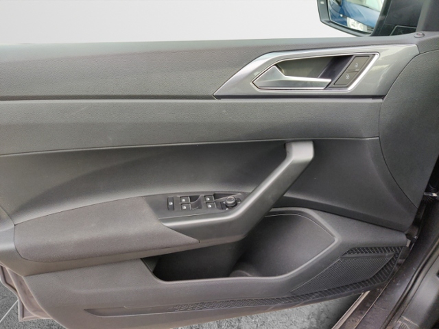 VW - Polo 1.0+TSI+DSG+PANO+IQ DRIVE+AHK+NAVI+_8