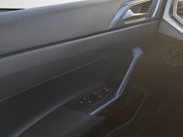 VW - Taigo 1.0+STYLE+MATRIX+AHK+ACC+NAVI+SHZ+_8