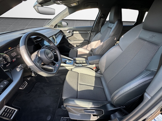 Audi - A3 Sportback 40+S-LINE+LED+MMI+NAVI PLUS+GRA+AVC_2