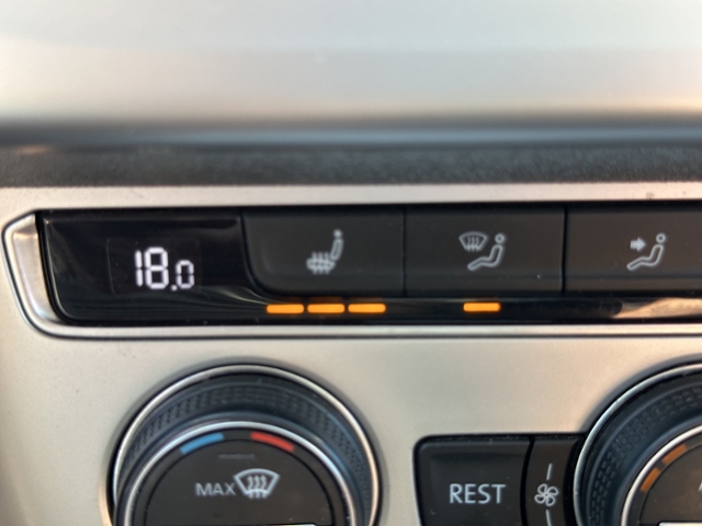 VW - Passat Variant 1.4+TSI+COMFORTLINE+ACC+NAVI+SHZ+_16