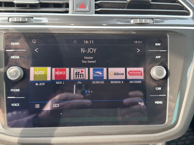 VW - Tiguan 2.0+TDI+IQ-DRIVE+AHK+NAVI+MFL+ALU+_10