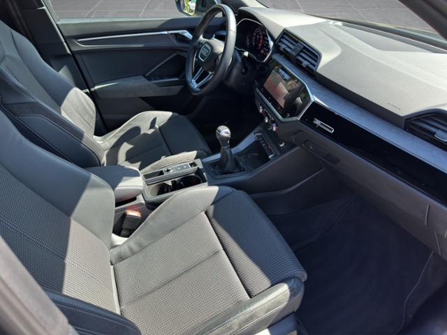 Audi - Q3 35+TFSI+S-LINE+EDITION+MATRIX+AHK+_9