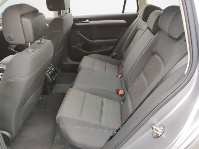 VW - Passat Variant 1.8+TSI+COMFORTL+LED+NAVI+AHK+_3 VW - Passat Variant 1.8+TSI+COMFORTL+LED+NAVI+AHK+_3
