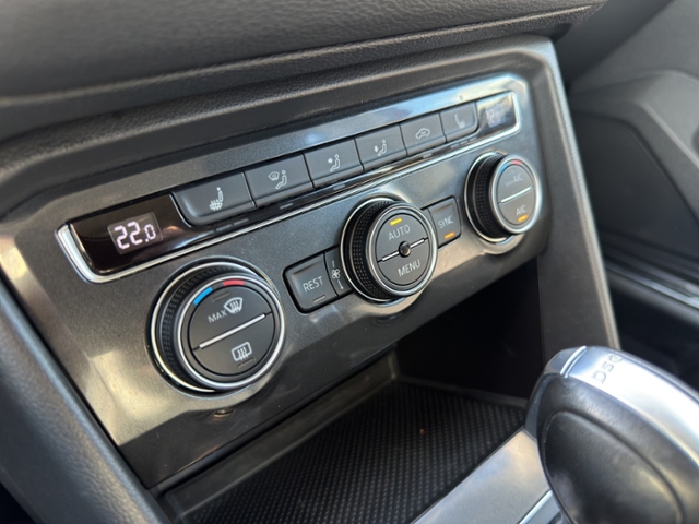 VW - Tiguan 2.0+DSG+4-MOTION+LED+KAMERA+NAVI+_14