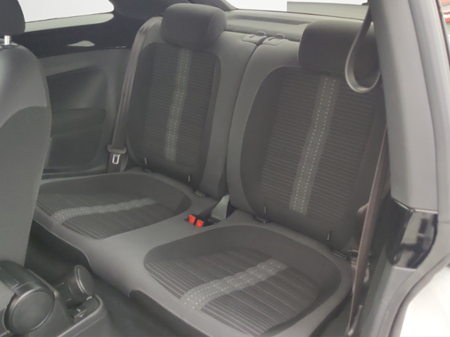 VW - Beetle 2.0+TDI+DSG+SPORT+Bi-XENON+GRA+_3