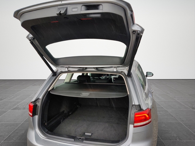 VW - Passat Variant 1.8+TSI+COMFORTL+LED+NAVI+AHK+_10 VW - Passat Variant 1.8+TSI+COMFORTL+LED+NAVI+AHK+_10