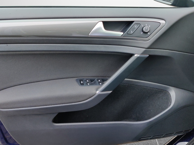 VW - Golf VII 1.5+TSI+JOIN+KAMERA+ACTIVE INFO+_8