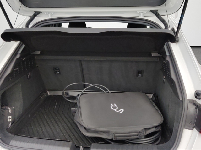 Audi - A3 Sportback 40+TFSI e+S-LINE+LED+OPTIK SCHWARZ+_9