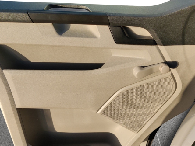 VW - T6 Transporter 2.0+TDI+KASTEN+BT+AHK+_5