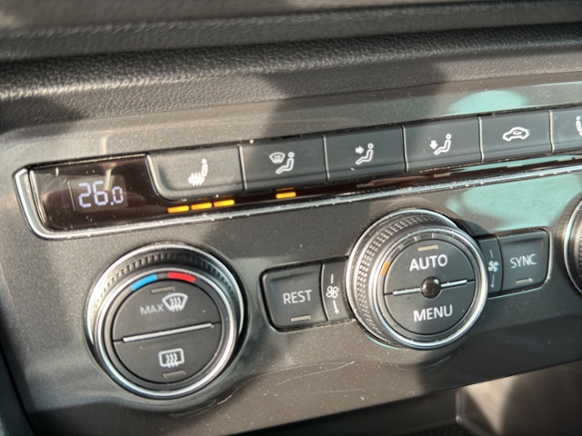 VW - Tiguan 2.0+TDI+IQ-DRIVE+AHK+NAVI+MFL+ALU+_9