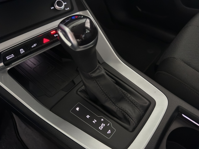 Audi - Q3 45+TFSI e+LED+MMI NAVI+KAMERA+_7