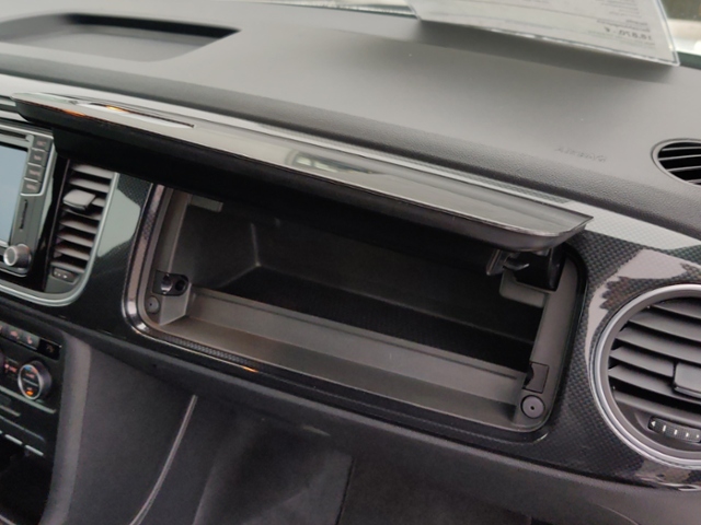 VW - Beetle 2.0+TDI+DSG+SPORT+Bi-XENON+GRA+_11